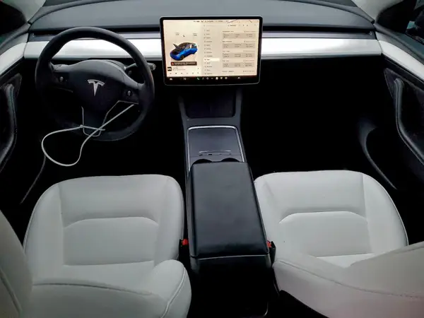7SAYGDEE4PF807419 2023 TESLA MODEL Y - Image 8
