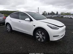 7SAYGDEE4PF808327 2023 TESLA MODEL Y