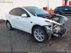 7SAYGDEE4PF812099 2023 TESLA MODEL Y