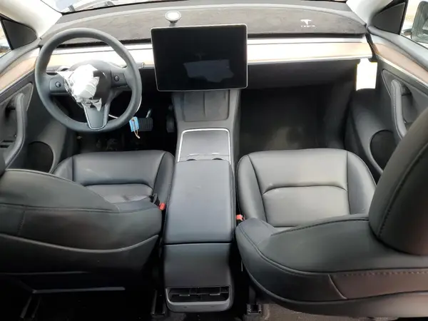 7SAYGDEE4PF822924 2023 TESLA MODEL Y - Image 8