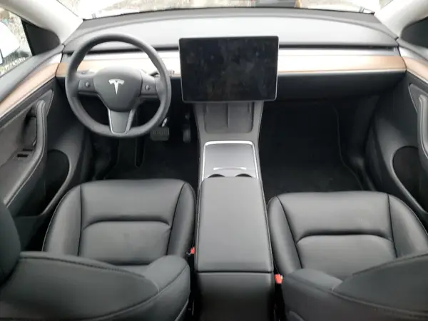 7SAYGDEE4PF836872 2023 TESLA MODEL Y - Image 8