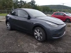 7SAYGDEE4PF839898 2023 TESLA MODEL Y
