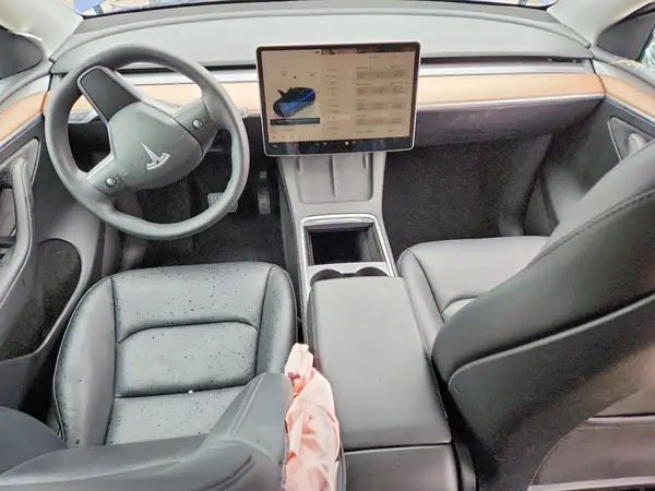 7SAYGDEE4PF841764 2023 TESLA MODEL Y - Image 8