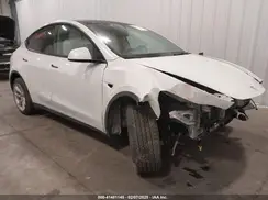 7SAYGDEE4PF842090 2023 TESLA MODEL Y