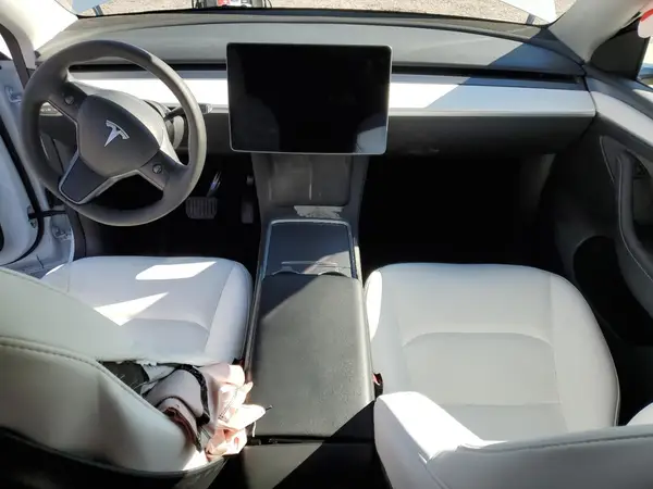 7SAYGDEE4PF854076 2023 TESLA MODEL Y - Image 8