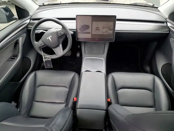 7SAYGDEE4PF859861 2023 TESLA MODEL Y - Image 8