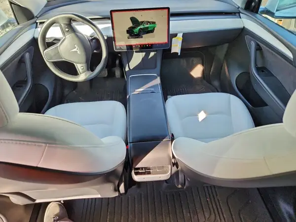 7SAYGDEE4PF875588 2023 TESLA MODEL Y - Image 8