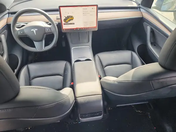 7SAYGDEE4PF886154 2023 TESLA MODEL Y - Image 8