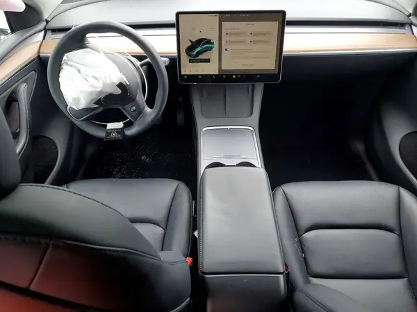 7SAYGDEE4PF886199 2023 TESLA MODEL Y - Image 8