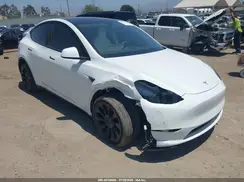 7SAYGDEE4PF888468 2023 TESLA MODEL Y