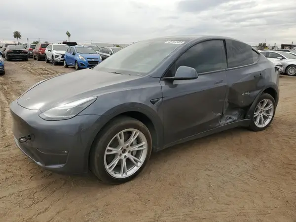7SAYGDEE4PF900781 2023 TESLA MODEL Y - Image 1