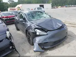 7SAYGDEE4PF900876 2023 TESLA MODEL Y