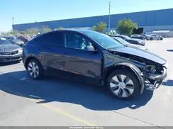 7SAYGDEE4PF935997 2023 TESLA MODEL Y