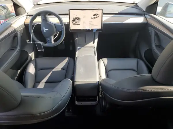 7SAYGDEE4PF966179 2023 TESLA MODEL Y - Image 8