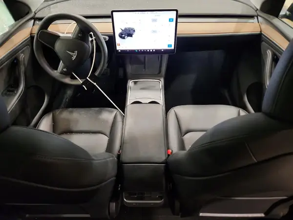 7SAYGDEE4RA216569 2024 TESLA MODEL Y - Image 8