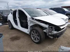 7SAYGDEE4RA219018 2024 TESLA MODEL Y