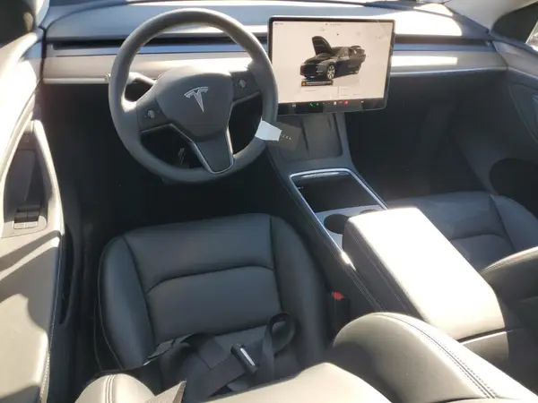 7SAYGDEE4RA220766 2024 TESLA MODEL Y - Image 8