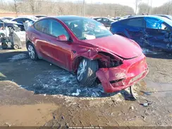 7SAYGDEE4RA223893 2024 TESLA MODEL Y