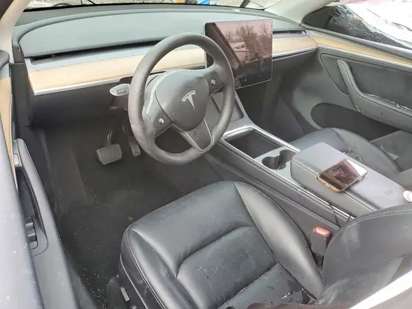 7SAYGDEE4RA227507 2024 TESLA MODEL Y - Image 8