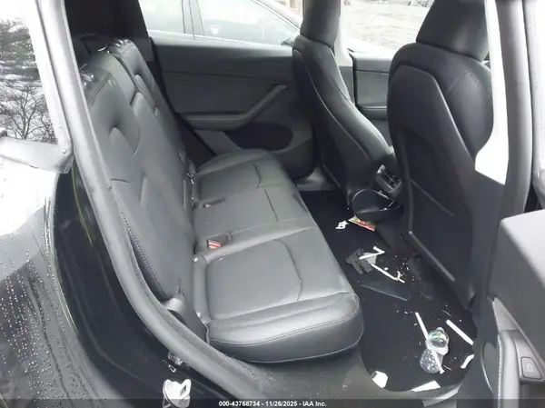 7SAYGDEE4RA231024 2024 TESLA MODEL Y - Image 8