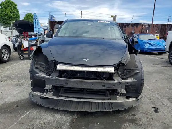 2024 TESLA MODEL Y COPART lot 52238186 auction photo 5