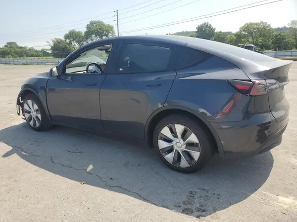 7SAYGDEE4RA244338 2024 TESLA MODEL Y - Image 2