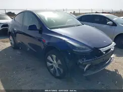 7SAYGDEE4RA247417 2024 TESLA MODEL Y