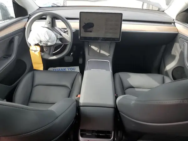 7SAYGDEE4RA251337 2024 TESLA MODEL Y - Image 8