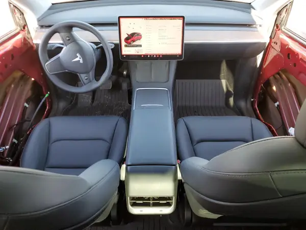 7SAYGDEE4RA257722 2024 TESLA MODEL Y - Image 8