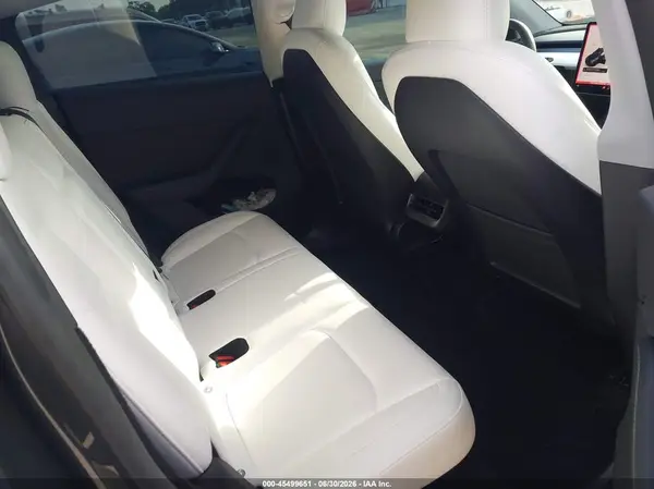7SAYGDEE4RA265982 2024 TESLA MODEL Y - Image 8