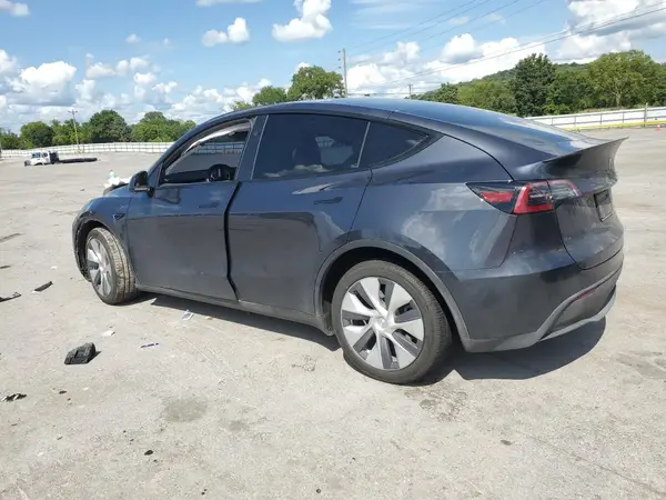 7SAYGDEE4RA268543 2024 TESLA MODEL Y - Image 2
