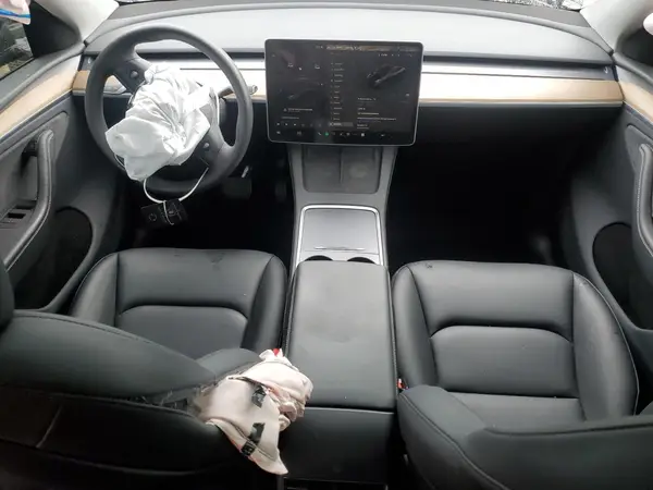 7SAYGDEE4RA268994 2024 TESLA MODEL Y - Image 8