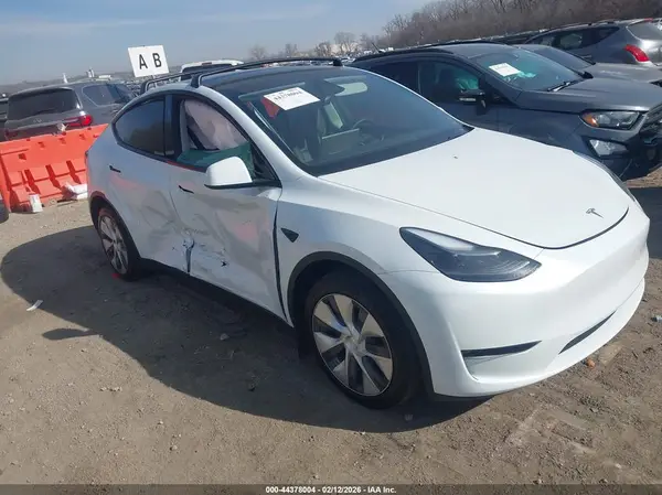 7SAYGDEE4RA269787 2024 TESLA MODEL Y - Image 1