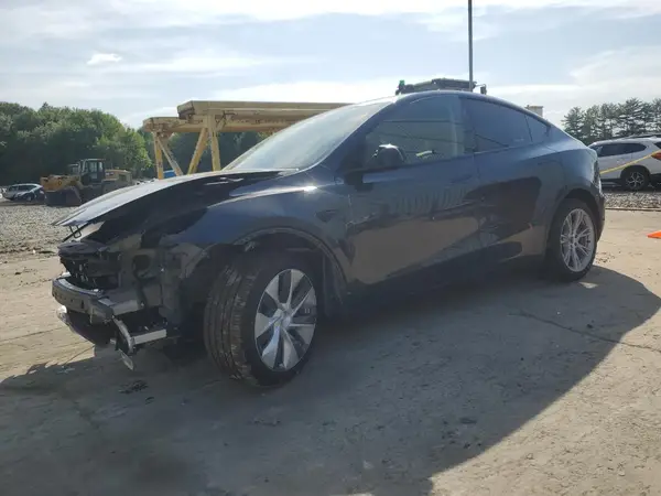 7SAYGDEE4RA283205 2024 TESLA MODEL Y - Image 1
