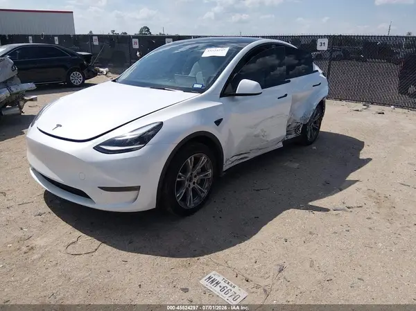 7SAYGDEE4RA291014 2024 TESLA MODEL Y - Image 2