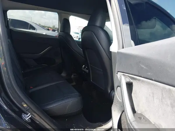 7SAYGDEE4RA302562 2024 TESLA MODEL Y - Image 8