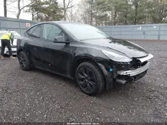 7SAYGDEE4RA313142 2024 TESLA MODEL Y