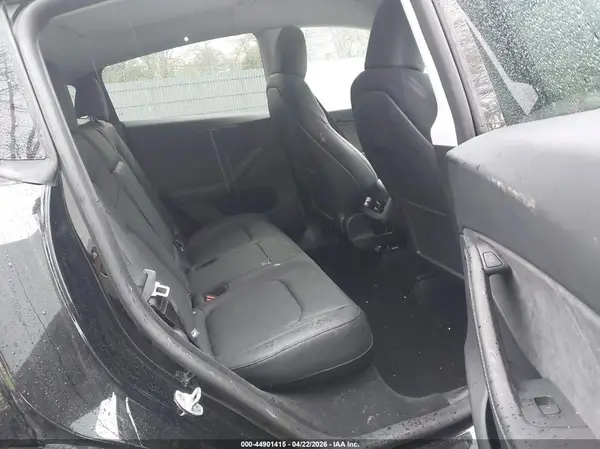 7SAYGDEE4RA313142 2024 TESLA MODEL Y - Image 8