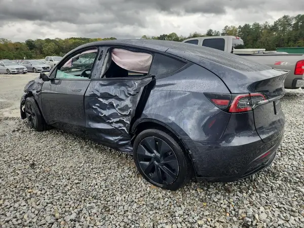 7SAYGDEE4RA316512 2024 TESLA MODEL Y - Image 2