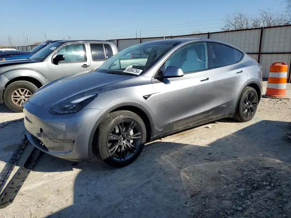 7SAYGDEE4RA319460 2024 TESLA MODEL Y - Image 1