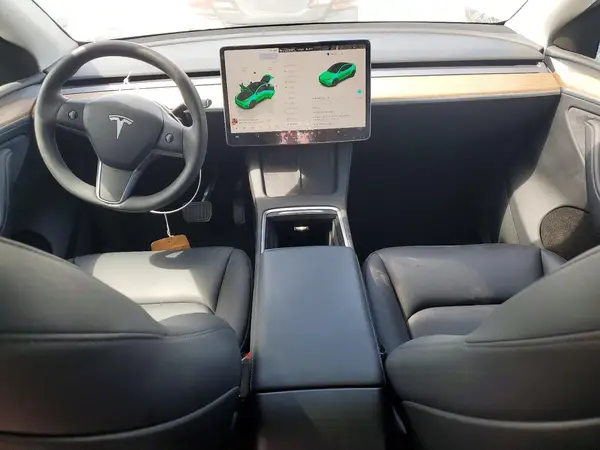 7SAYGDEE4RA333052 2024 TESLA MODEL Y - Image 8