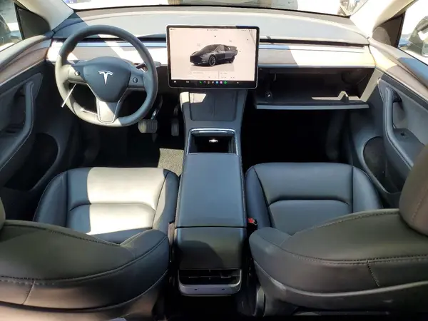 7SAYGDEE4RF013801 2024 TESLA MODEL Y - Image 8