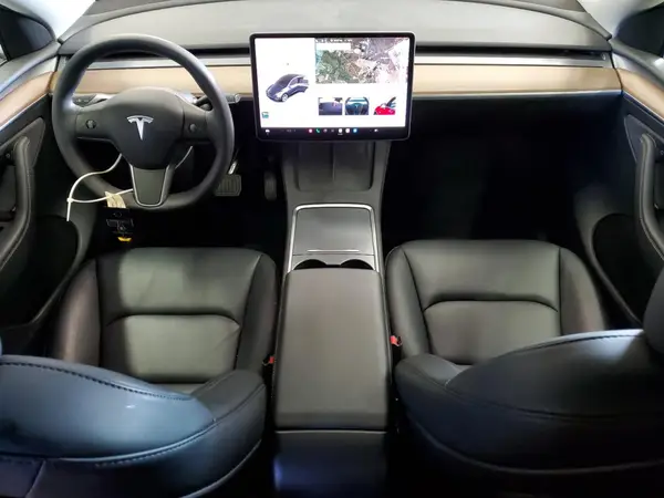 7SAYGDEE4RF023552 2024 TESLA MODEL Y - Image 8
