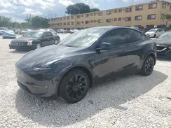 7SAYGDEE4RF037807 2024 TESLA MODEL Y
