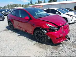 7SAYGDEE4RF060617 2024 TESLA MODEL Y