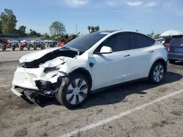 7SAYGDEE4RF064716 2024 TESLA MODEL Y - Image 1