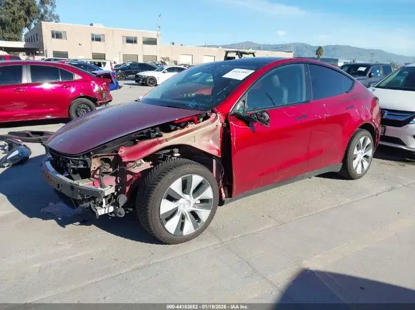 7SAYGDEE4RF066207 2024 TESLA MODEL Y - Image 2