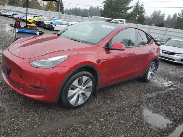 7SAYGDEE4RF066711 2024 TESLA MODEL Y - Image 1