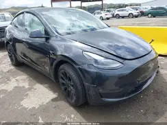 7SAYGDEE4RF073772 2024 TESLA MODEL Y