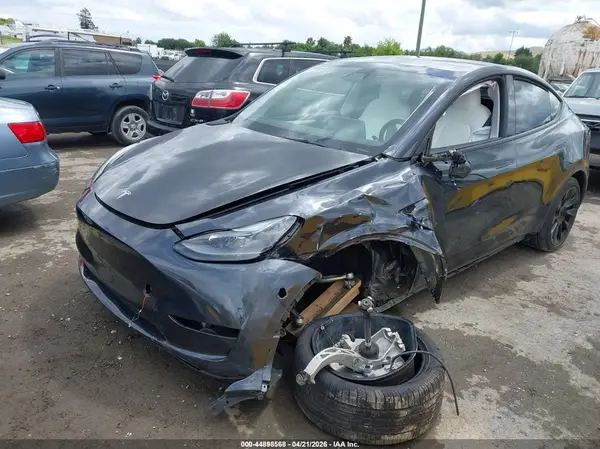 7SAYGDEE4RF073772 2024 TESLA MODEL Y - Image 2